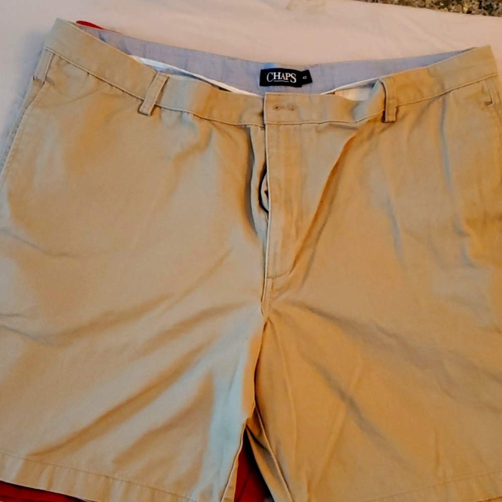 Chaps khaki golf shorts size 42